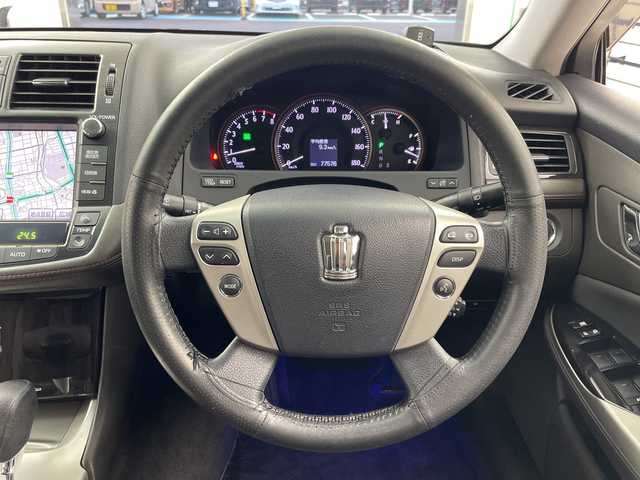 トヨタ クラウン アスリート スペシャルナビパッケージ 岐阜県 2012(平24)年 7.8万km ブラック 純正HDDナビ/フルセグ/DVD/USB/バックカメラ/社外ドライブレコーダー/ビルトインETC/クリアランスソナー/プッシュスタート/サイドバイザー/HIDオートライト/フォグランプ/社外19インチAW