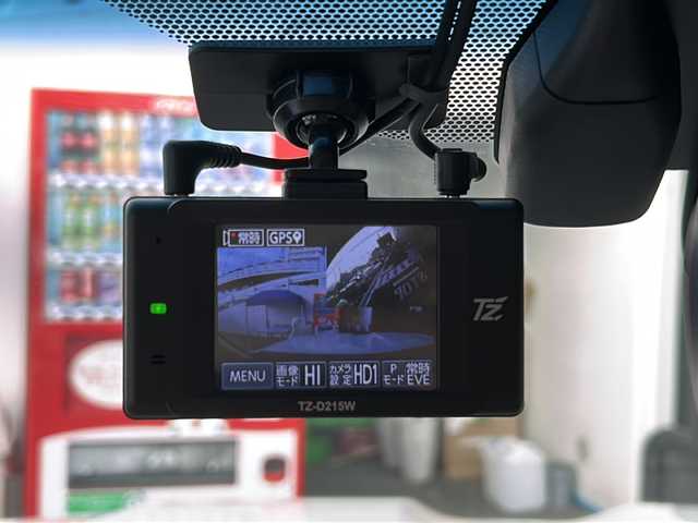 トヨタ ランドクルーザー プラド TX Lパッケージ マットブラED 広島県 2023(令5)年 3.6万km ホワイトパールクリスタルシャイン 禁煙/サンルーフ/アルパイン9インチナビ/CD/DVD/DTV/Bluetooth/バックカメラ/レーダークルーズコントロール/ベージュレザーシート/シートヒーター/シートベンチレーション/パワーシート/LEDオートライト/オートマチックハイビーム/ステアリングスイッチ/クリアランスソナー/LDA/RSA/PCS/ドライブレコーダー/純正フロアマット/ドアバイザー/スマートキー/プッシュスタート