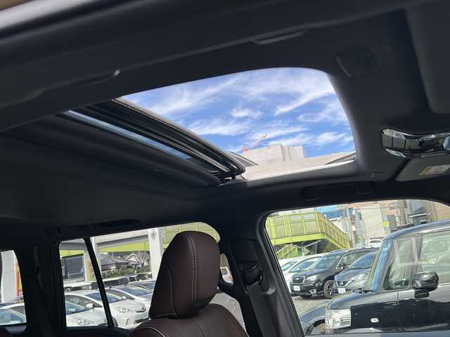 トヨタ ランドクルーザー ２５０ ZX ファーストエディション 兵庫県 2024(令6)年 0.3万km ベージュⅡ 4WD/軽油/ターボ/カラーナンバー【2ZC】/ワンオーナー/12.3インチディスプレイオーディオプラス/JBLプレミアムサウンドシステム/ムーンルーフ/床下透過表示機能付パノラミックビューモニター/マルチテレインモニター/セーフティセンス/トヨタチームメイト/パーキングサポートブレーキ/丸目1眼LEDヘッドランプ/マルチテレインセレクト/電動リアデフロック/SDM/ブラインドスポットモニター/純正ドライブレコーダー前後方/【FIRSTEDITION】ロゴ（ドア内張）/ハンズフリーパワーバックドア/置くだけ充電/アクセサリーコンセント（ラゲッジルーム）/フロアマット/保証書/スペアキー