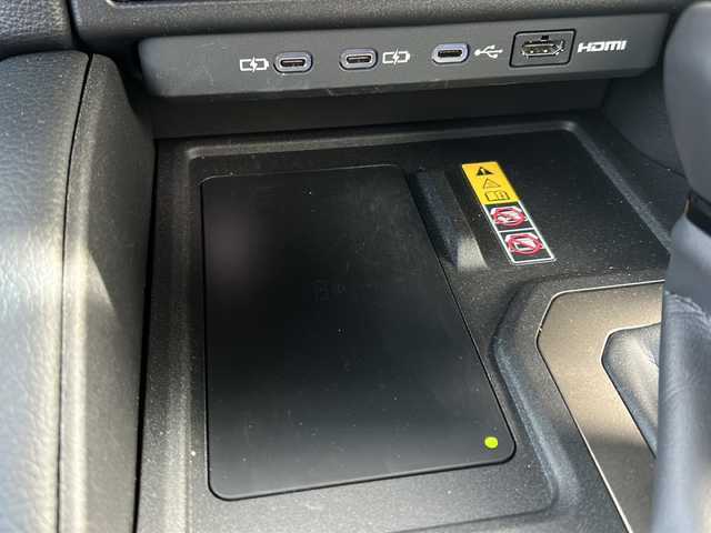 トヨタ ランドクルーザー ２５０ ZX ファーストエディション 兵庫県 2024(令6)年 0.3万km ベージュⅡ 4WD/軽油/ターボ/カラーナンバー【2ZC】/ワンオーナー/12.3インチディスプレイオーディオプラス/JBLプレミアムサウンドシステム/ムーンルーフ/床下透過表示機能付パノラミックビューモニター/マルチテレインモニター/セーフティセンス/トヨタチームメイト/パーキングサポートブレーキ/丸目1眼LEDヘッドランプ/マルチテレインセレクト/電動リアデフロック/SDM/ブラインドスポットモニター/純正ドライブレコーダー前後方/【FIRSTEDITION】ロゴ（ドア内張）/ハンズフリーパワーバックドア/置くだけ充電/アクセサリーコンセント（ラゲッジルーム）/フロアマット/保証書/スペアキー