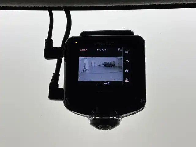 ダイハツ ムーヴ キャンバス X メイクアップ リミテッド SAⅢ 福岡県 2019(令1)年 1.2万km パールホワイトⅢ/ファインミントメタリック 2トーン 社外ナビ　/全方位カメラ　/３６０度ドライブレコーダー　/両側パワースライドドア　/衝突軽減システム　/横滑り防止　/アイドリングストップ　/オートマチックハイビーム　/レベライザー　/オートエアコン　/オートライト