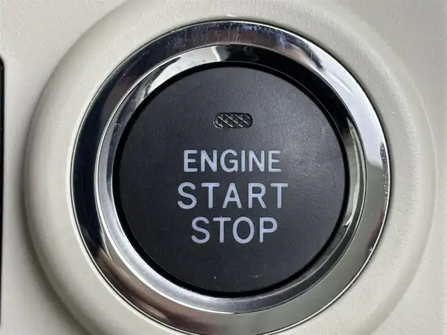 ダイハツ ムーヴ キャンバス X メイクアップ リミテッド SAⅢ 福岡県 2019(令1)年 1.2万km パールホワイトⅢ/ファインミントメタリック 2トーン 社外ナビ　/全方位カメラ　/３６０度ドライブレコーダー　/両側パワースライドドア　/衝突軽減システム　/横滑り防止　/アイドリングストップ　/オートマチックハイビーム　/レベライザー　/オートエアコン　/オートライト