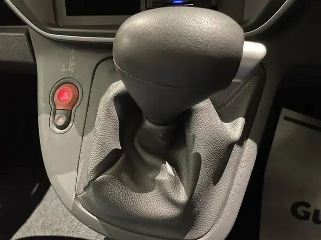 ルノー カングー ゼン 埼玉県 2018(平30)年 6.4万km 茶Ｍ 社外ナビTV/バックカメラ/ETC/Ｆドラレコ/革調シートカバー/前席シートバックテーブルｘ２/ＬＥＤヘッドライト/Ｆコーナーセンサー/キーレス/スペアキー/保証書付整備手帳