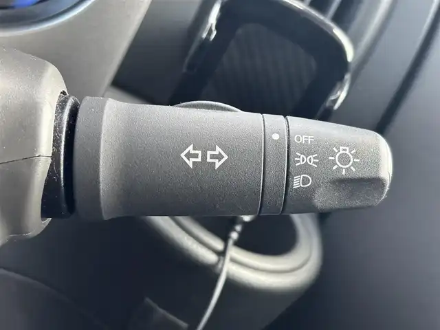 日産 キューブ 15X 滋賀県 2013(平25)年 5.2万km ブリリアントホワイトパール 純正HDDナビ/・CD/DVD/バックカメラ/前後ドライブレコーダー/ETC/スマートキー/アイドリングストップ