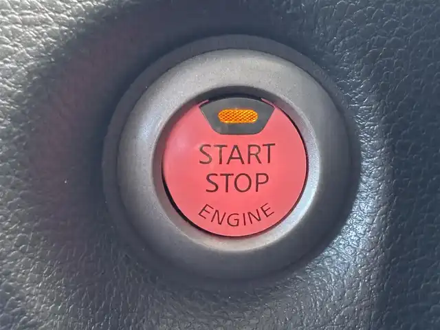 日産 キューブ 15X 滋賀県 2013(平25)年 5.2万km ブリリアントホワイトパール 純正HDDナビ/・CD/DVD/バックカメラ/前後ドライブレコーダー/ETC/スマートキー/アイドリングストップ