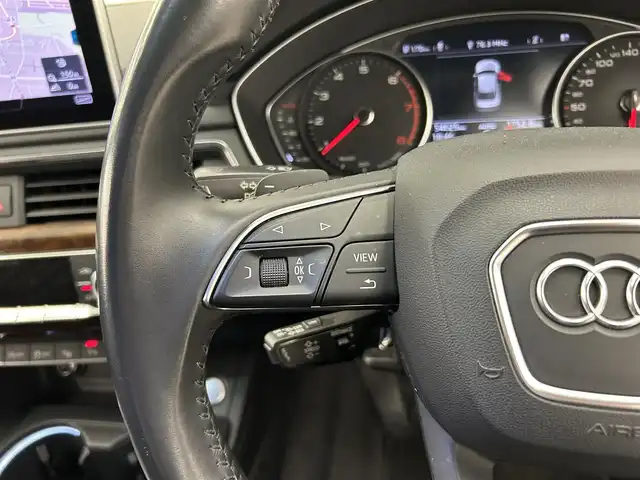 アウディ Ａ４ 2．0TFSI 岡山県 2017(平29)年 5.5万km ミトスブラックメタリック 純正ナビ/フルセグ/黒革シート/シートヒータ/ラグジュアリーパッケージ/ACCラグジュアリーパッケージ/アシスタンスパッケージ/レーンアシスト/アウディプレセンス/サイドアシスト