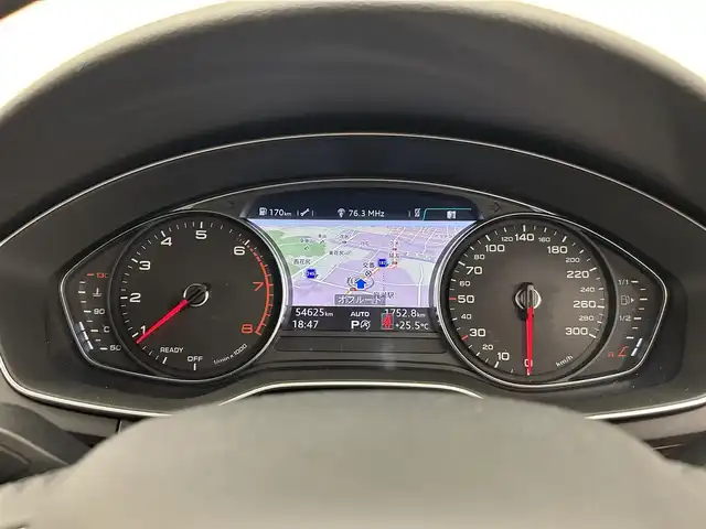 アウディ Ａ４ 2．0TFSI 岡山県 2017(平29)年 5.5万km ミトスブラックメタリック 純正ナビ/フルセグ/黒革シート/シートヒータ/ラグジュアリーパッケージ/ACCラグジュアリーパッケージ/アシスタンスパッケージ/レーンアシスト/アウディプレセンス/サイドアシスト