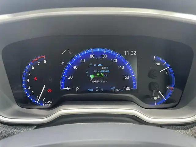 トヨタ カローラ クロス Z 岐阜県 2022(令4)年 1.4万km アティチュードブラックマイカ ワンオーナー/純正9インチディスプレイオーディオ（OP）/（オーディオ機能/スマホ連携機能）/バックカメラ/トヨタセーフティセンス/・プリクラッシュセーフティ【PCS】/・レーントレーシングアシスト【LTA】/・レーダークルーズコントロール【追従機能付】/・オートマチックハイビーム【AHB】/・ロードサインアシスト【RSA】/ハーフレザーシート/運転席パワーシート/前席シートヒーター/Bi-BeamLEDヘッドランプ/ハンズフリーパワーバックドア/本革巻きステアリング/MTモード付AT/ルーフレール/純正18インチAWミシュランタイヤ/純正フロアマット/純正ドアバイザー/純正ビルトインETC/スマートキー×2/ディーラー整備記録簿（R4/R5/R6）