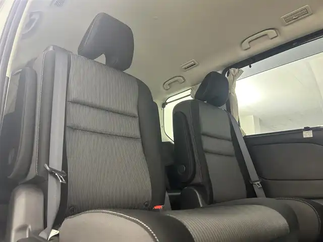 日産 セレナ e－パワー ハイウェイスター V 埼玉県 2020(令2)年 2.9万km ブリリアントホワイトパール 純正10型ナビ 後席モニター CD　DVD　BT　フルセグTV　プロパイロット　ハンドルヒーター　ETC　ドライブレコーダー　BSM　シートヒーター　両側パワースライドドア　全方位カメラ