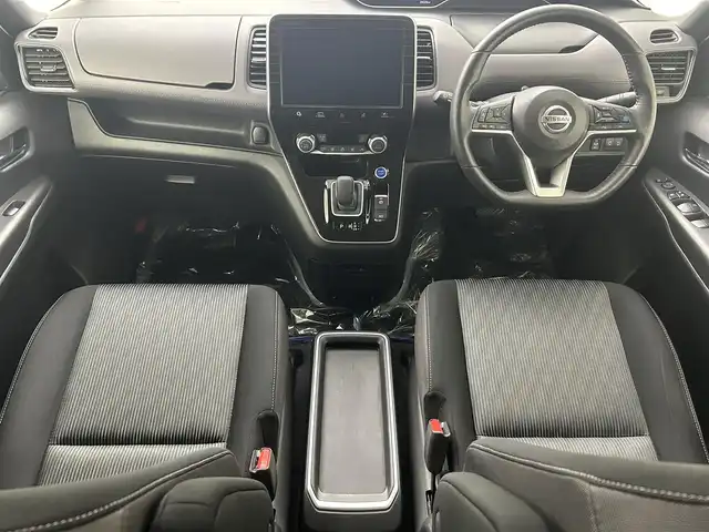日産 セレナ e－パワー ハイウェイスター V 埼玉県 2020(令2)年 2.9万km ブリリアントホワイトパール 純正10型ナビ 後席モニター CD　DVD　BT　フルセグTV　プロパイロット　ハンドルヒーター　ETC　ドライブレコーダー　BSM　シートヒーター　両側パワースライドドア　全方位カメラ