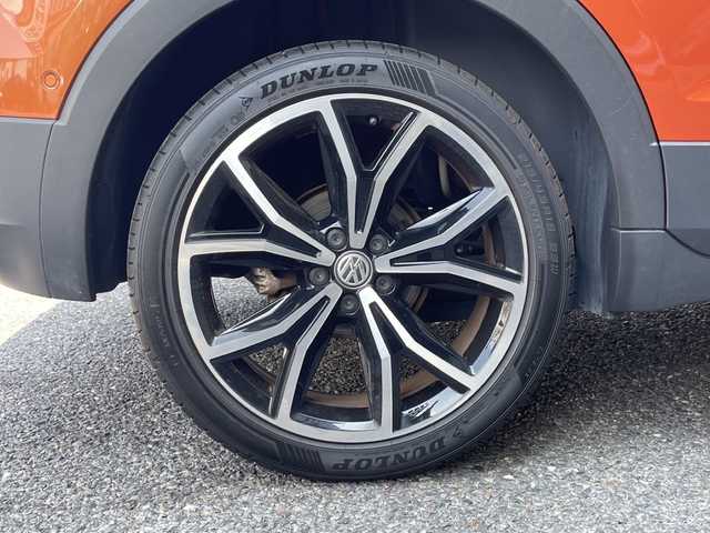 フォルクスワーゲン Ｔ－クロス TSI 1stプラス 福島県 2020(令2)年 3.1万km エナジェティックオレンジメタリック 純正Discover Proナビ(CD・DVD・BT・フルセグTV)/オールインセーフティー/アダプティブクルーズコントロール/レーンキープアシスト/駐車支援システム/バックカメラ/シルバールーフレール/純正18インチアルミホイール/純正ビルトインETC2.0/純正前後ドライブレコーダー/MTモード付/純正フロアマット