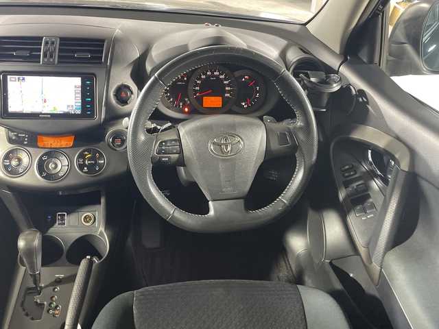 トヨタ ヴァンガード 240S Sパッケージ 福岡県 2010(平22)年 16.1万km ブラック 社外メモリナビ/・CD/DVD/BT/フルセグTV/・バックモニター/クルーズコントロール/革巻きステアリング/・パドルシフト/・ステアリングリモコン/ミラー型ドライブレコーダー/ETC/キセノンライト/・オートライト/・フォグランプ/スマートキー/・プッシュスタート/純正18インチアルミホイール/純正フロアマット