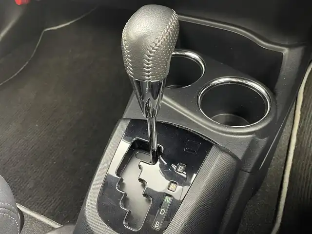 トヨタ アクア G GRスポーツ 茨城県 2019(令1)年 0.8万km ブラックマイカ 純正9インチナビ/CD/フルセグ/Bluetooth/AM/FM/ETC2.0/レーンキープアシスト/レーダークルーズコントロール/LEDヘッドライト/衝突被害軽減/コーナーセンサー/ドラレコ