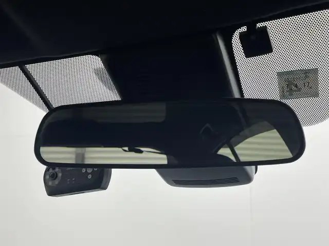 トヨタ アクア G GRスポーツ 茨城県 2019(令1)年 0.8万km ブラックマイカ 純正9インチナビ/CD/フルセグ/Bluetooth/AM/FM/ETC2.0/レーンキープアシスト/レーダークルーズコントロール/LEDヘッドライト/衝突被害軽減/コーナーセンサー/ドラレコ