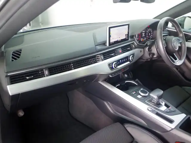 アウディ Ａ５ SB 2．0 TFSI スポーツ 兵庫県 2018(平30)年 4.3万km デイトナグレーパールエフェクト 純正ナビ/全方位カメラ/電動テールゲート/電動フロントシート/フロントシートヒーター/シーケンシャルウインカー/アップルカープレイ/アダプティブクルーズコントロール/レーンキープアシスト/ブラインドスポットモニター/バーチャルコックピット/マトリクスLEDヘッドライト/ドライブレコーダー前後カメラ/ETC