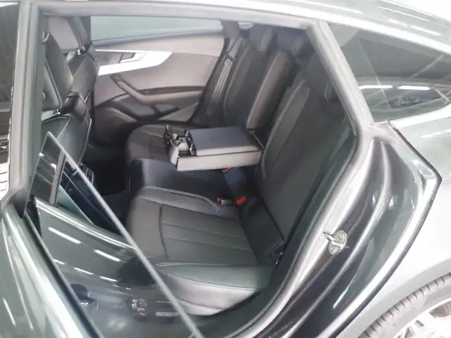 アウディ Ａ５ SB 2．0 TFSI スポーツ 兵庫県 2018(平30)年 4.3万km デイトナグレーパールエフェクト 純正ナビ/全方位カメラ/電動テールゲート/電動フロントシート/フロントシートヒーター/シーケンシャルウインカー/アップルカープレイ/アダプティブクルーズコントロール/レーンキープアシスト/ブラインドスポットモニター/バーチャルコックピット/マトリクスLEDヘッドライト/ドライブレコーダー前後カメラ/ETC