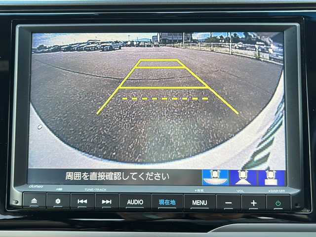 ホンダ フィット ハイブリット S ホンダセンシング 富山県 2019(平31)年 3.5万km 白 純正ＨＤＤナビ　/ホンダセンシング　/フルセグ　/バックカメラ　/コーナーセンサー　/ＬＥＤヘッドライト　/レーダークルーズコントロール　/パドルシフト　/スマートキー　/ドライブレコーダー　/純正アルミホイール/純正オーディオ/ウィンカーミラー/電動格納ミラー/ビルトインETC/プッシュスタート