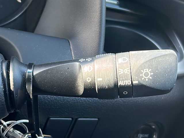 トヨタ アルファード S Aパッケージ タイプブラック 愛媛県 2017(平29)年 10.2万km ホワイトパールクリスタルシャイン フリップダウンモニター/両側パワースライドドア/ビルトインETC/電動リアゲート/社外ナビ（ALPINE）/衝突軽減システム/オートLED/クルーズコントロール追従あり/ドライブレコーダー前/オットマン/バックカメラ/アイドリングストップ/ハーフレザー/HDMI/純正フロアマット/純正18AW/スペアキー