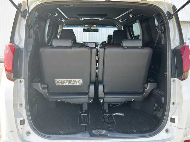 トヨタ アルファード S Aパッケージ タイプブラック 愛媛県 2017(平29)年 10.2万km ホワイトパールクリスタルシャイン フリップダウンモニター/両側パワースライドドア/ビルトインETC/電動リアゲート/社外ナビ（ALPINE）/衝突軽減システム/オートLED/クルーズコントロール追従あり/ドライブレコーダー前/オットマン/バックカメラ/アイドリングストップ/ハーフレザー/HDMI/純正フロアマット/純正18AW/スペアキー