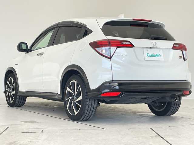 ホンダ ヴェゼル ハイブリッド RS ホンダセンシング 愛知県 2017(平29)年 8.8万km 白 ホンダセンシング/レーダークルーズコントロール/純正9型ナビ/シートヒーター/フルセグ/CD DVD/バックカメラ/純正アルミホイール/パドルシフト/LEDヘッドライト/ステアリングスイッチ/スマートキー/プッシュスタート