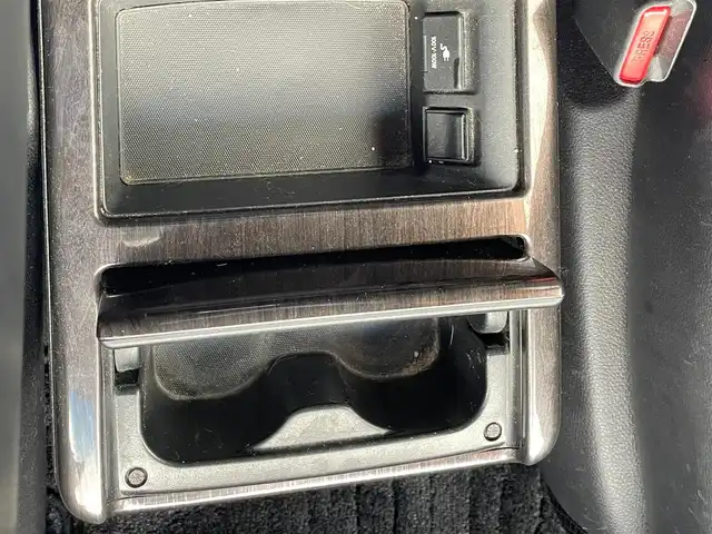 日産 エルグランド 250ハイウェイスター 愛知県 2011(平23)年 12.9万km ファントムブラック