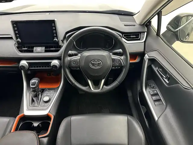 トヨタ ＲＡＶ４ アドベンチャー 兵庫県 2021(令3)年 5.1万km アティチュードブラックマイカ 純正コネクトナビ/フルセグ BT USB/バックカメラ/レーダークルーズコントロール/プリクラッシュセーフティー/LTA/PKSB/RSA/クリアランスソナー/ビルトインETC/DAC/LEDヘッドライト/LEDフォグライト/オートライト/オートハイビーム/電子パーキング/HOLD/TRDマッドガード/レザー調シートカバー/スマートキー