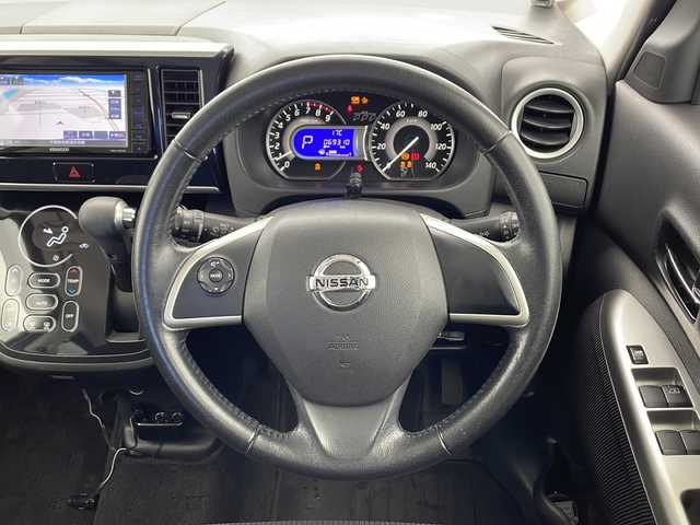 日産 デイズ ルークス ハイウェイスターターボ 千葉県 2015(平27)年 7万km クールシルバー 純正ナビ/AM/FM/CD/DVD/BT/SD/フルセグTV/全方位カメラ/両側パワースライドドア/ETC/ドライブレコーダー/アイドリングストップ