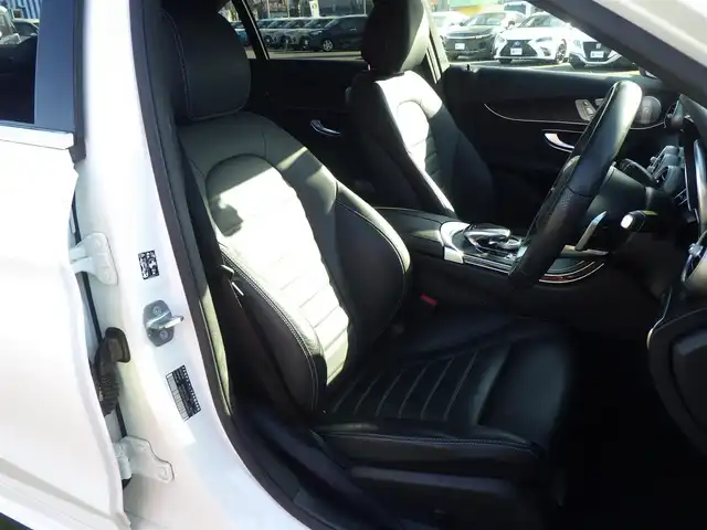 メルセデス・ベンツ Ｃ２２０ｄ アバンギャルド　AMGライン 千葉県 2019(平31)年 2.1万km ポーラホワイト アクティブブレーキアシスト/アクティブレーンキーピングアシスト/レーンチェンジアシスト/ブラインドスポットアシスト/アテンションアシスト/ディストロニック/ブラックレザーシート/前席パワーシート/シートヒーター/ヘッドアップディスプレイ/純正ナビ/地デジTV/【Bluetooth接続】/バックカメラ/革巻きステアリング/ステアリングスイッチ/パドルシフト/ETC/LEDヘッドライト/ウインカーミラー/パークトロニック/純正18インチアルミホイル/サイド/カーテンエアバッグ/キーレスゴー