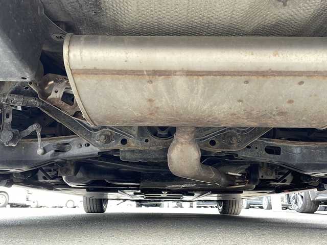 トヨタ プリウス A ツーリングセレクション 新潟県 2016(平28)年 11.2万km エモーショナルレッド 4WD/寒冷地仕様/純正SDナビ・フルセグTV/CD・DVD・Bluetooth・SD/バックカメラ/黒合皮シート/前席シートヒーター/ヘッドアップディスプレイ/ワイパーデアイサー/プリクラッシュセーフティ/レーダークルーズコントロール/レーンディパーチャーアラート/オートマチックハイビーム/ブラインドスポットモニター/クリアランスソナー/パーキングアシスト/前後ドライブレコーダー/ビルトインETC/LEDヘッドライト/LEDフォグランプ/LEDリアフォグランプ/純正17インチAW