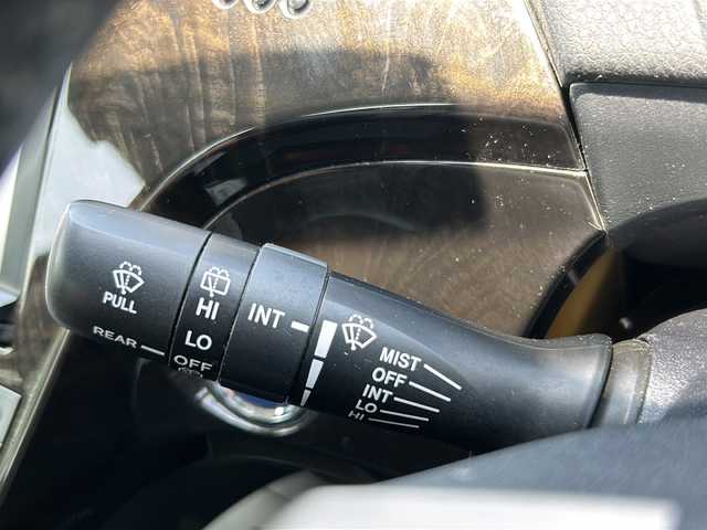 トヨタ プリウス ＰＨＶ S 東京都 2014(平26)年 8.3万km ダークブルーマイカ 純正ナビ（NSZA-X64T）/・Bluetooth/TV/CD/DVD/ドライブレコーダー（DC-DR410）/シートヒーター/オートライト/横滑り防止装置/純正15インチホイール/取扱説明書/保証書