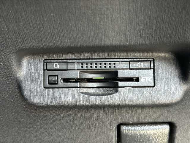 トヨタ プリウス ＰＨＶ S 東京都 2014(平26)年 8.3万km ダークブルーマイカ 純正ナビ（NSZA-X64T）/・Bluetooth/TV/CD/DVD/ドライブレコーダー（DC-DR410）/シートヒーター/オートライト/横滑り防止装置/純正15インチホイール/取扱説明書/保証書