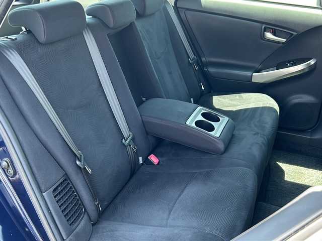 トヨタ プリウス ＰＨＶ S 東京都 2014(平26)年 8.3万km ダークブルーマイカ 純正ナビ（NSZA-X64T）/・Bluetooth/TV/CD/DVD/ドライブレコーダー（DC-DR410）/シートヒーター/オートライト/横滑り防止装置/純正15インチホイール/取扱説明書/保証書