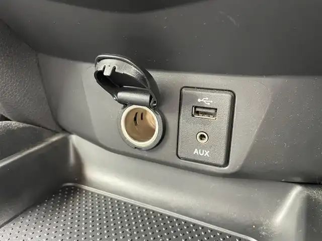 日産 エクストレイル 20X エマージェンシーブレーキ 宮崎県 2014(平26)年 7.9万km ブリリアントホワイトパール メーカーOPナビゲーション/　AM FM CD DVD BT TV/アラウンドビューモニター/エマージェンシーブレーキ/４WD/サンルーフ/ETC車載器/運転席助手席シートヒーター/パワーバックドア/LEDヘッドライト/プッシュスタート/アイドリングストップ/オートエアコン/スマートキー/ルーフレール