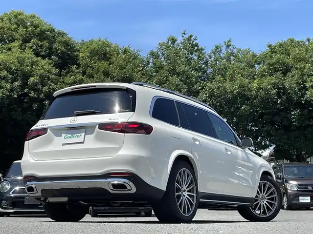 メルセデス・ベンツ Ｍ・ベンツ ＧＬＳ４５０ｄ 4マチック 東京都 2024(令6)年 0.3万km ダイヤモンドホワイト ワンオーナー/AMGラインパッケージ/ショーファーパッケージ/・ナッパ革シート/・リラクゼーション機能（2列目）/・リアエンターテインメントシステム（リアタブレット）/・ワイヤレスチャージング（2列目）/ユーザーエクスペリエンス/・12.3インチメディアディスプレイ/・ARナビゲーション/・Bluetoothオーディオ/USBオーディオ/・フルセグTV/Apple CarPlay/AndroidAuto/・Burmesterサラウンドサウンドシステム/パノラミックスライディングルーフ/レーダーセーフティパッケージ/360°カメラシステム/AMGライン22インチアルミホイール/エナジャイジングパッケージ/エアバランスパッケージ/アダプティブハイビームアシストプラス/ビルトインETC/取扱説明書/保証書/スペアキー1本