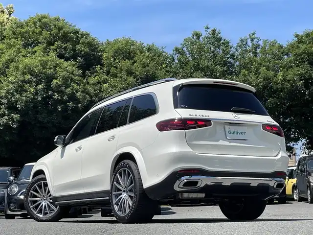 メルセデス・ベンツ Ｍ・ベンツ ＧＬＳ４５０ｄ 4マチック 東京都 2024(令6)年 0.3万km ダイヤモンドホワイト ワンオーナー/AMGラインパッケージ/ショーファーパッケージ/・ナッパ革シート/・リラクゼーション機能（2列目）/・リアエンターテインメントシステム（リアタブレット）/・ワイヤレスチャージング（2列目）/ユーザーエクスペリエンス/・12.3インチメディアディスプレイ/・ARナビゲーション/・Bluetoothオーディオ/USBオーディオ/・フルセグTV/Apple CarPlay/AndroidAuto/・Burmesterサラウンドサウンドシステム/パノラミックスライディングルーフ/レーダーセーフティパッケージ/360°カメラシステム/AMGライン22インチアルミホイール/エナジャイジングパッケージ/エアバランスパッケージ/アダプティブハイビームアシストプラス/ビルトインETC/取扱説明書/保証書/スペアキー1本