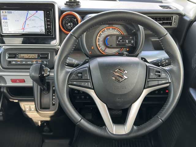 スズキ スペーシア ギア HYBRID XZターボ 山形県 2019(令1)年 4.5万km ツールグリーンパールメタリック/ガンメタリック2トーンルーフ 4WD/衝突被害軽減システム/純正ナビ/（Bluetooth/CD/DVD/フルセグ)/クルーズコントロール/レーンキープアシスト/横滑り防止装置/アラウンドビューモニター/両側パワースライドドア/純正ドライブレコーダー/前席シートヒーター/フォグランプ/LEDヘッドライト/オートライト/オートマチックハイビーム/ルーフレール/電動格納ミラー/ウィンカーミラー/ステアリングスイッチ/パドルシフト/ETC/純正アルミホイール/純正フロアマット/スマートキー/スペアキー/ドアバイザー