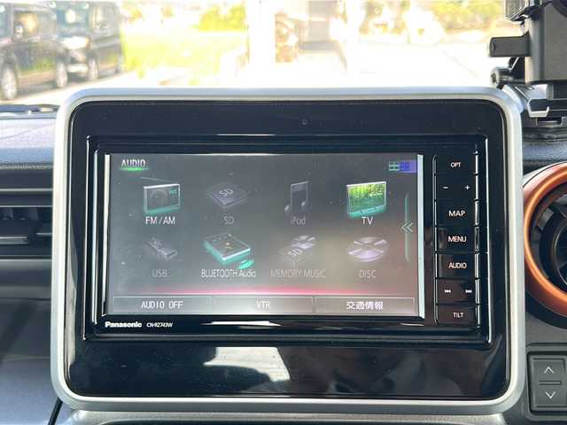 スズキ スペーシア ギア HYBRID XZターボ 山形県 2019(令1)年 4.5万km ツールグリーンパールメタリック/ガンメタリック2トーンルーフ 4WD/衝突被害軽減システム/純正ナビ/（Bluetooth/CD/DVD/フルセグ)/クルーズコントロール/レーンキープアシスト/横滑り防止装置/アラウンドビューモニター/両側パワースライドドア/純正ドライブレコーダー/前席シートヒーター/フォグランプ/LEDヘッドライト/オートライト/オートマチックハイビーム/ルーフレール/電動格納ミラー/ウィンカーミラー/ステアリングスイッチ/パドルシフト/ETC/純正アルミホイール/純正フロアマット/スマートキー/スペアキー/ドアバイザー