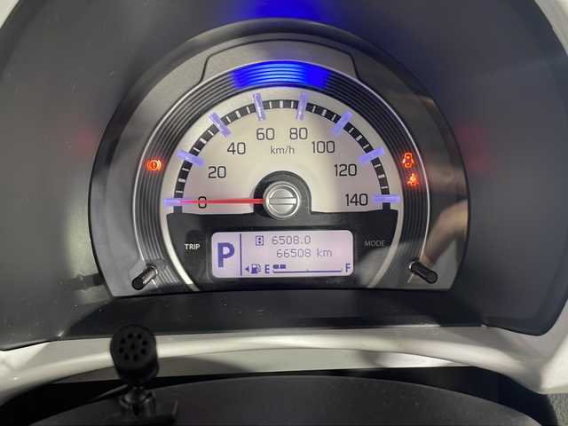 スズキ ハスラー G 沖縄県 2018(平30)年 6.7万km クールカーキPM 県外仕入/禁煙車/社外ナビ[NR-MZ077]/（CD/DVD/フルセグTV/Bluetooth）/シートヒーター　D/N/レーダーブレーキサポート/スマートキー/スペアキー/プッシュスタート/ドアバイザー/ETC/フロアマット/取扱説明書/ABS/横滑り防止装置