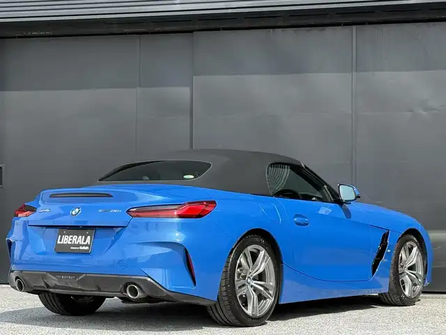 ＢＭＷ Ｚ４ sDrive20i Mスポーツ 和歌山県 2019(令1)年 2.6万km ミサノブルー 黒革シート/harman/kardon/純ナビ/バックカメラ/AppleCarPlay/ワイヤレス充電/コンフォートアクセス/インテリジェントセーフティ/ブラインドスポットモニター/レーンキープアシスト/アンビエントライト/パワーシート/シートヒーター/純18incAW/LEDヘッドライト/ETC/保証書/取扱説明書/スペアキー