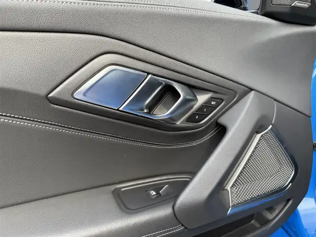 ＢＭＷ Ｚ４ sDrive20i Mスポーツ 和歌山県 2019(令1)年 2.6万km ミサノブルー 黒革シート/harman/kardon/純ナビ/バックカメラ/AppleCarPlay/ワイヤレス充電/コンフォートアクセス/インテリジェントセーフティ/ブラインドスポットモニター/レーンキープアシスト/アンビエントライト/パワーシート/シートヒーター/純18incAW/LEDヘッドライト/ETC/保証書/取扱説明書/スペアキー