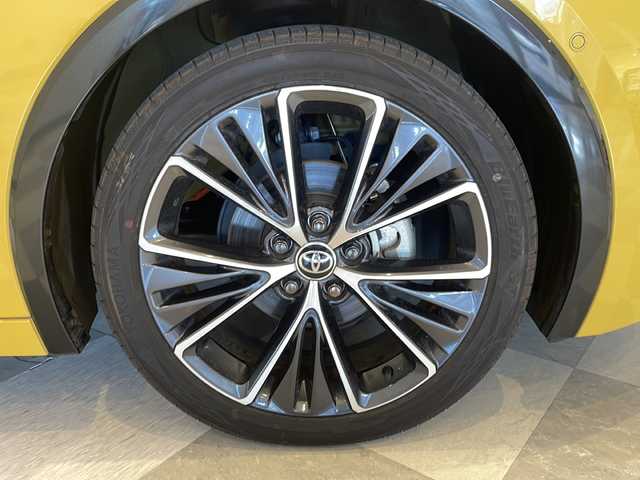 トヨタ プリウス Z 福井県 2023(令5)年 0.5万km 黄 カラーコード:5C5/フルセグテレビ/Bluetooth/HDMI/シートヒーター/ベンチレーション/ステアリングヒーター/パノラミックビューモニター/ビルドインETC2.0/前後ドライブレコーダー/AC100V/置くだけ充電/ブラインドスポットモニター