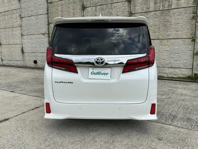 トヨタ アルファード S Cパッケージ 長崎県 2021(令3)年 6.7万km ホワイトパールクリスタルシャイン ワンオーナー/サンルーフ/純正ナビ/（CD/DVD/BT/フルセグ）/バックカメラ/フリップダウンモニター/衝突軽減システム/レーンアシスト/ブラインドスポットモニター/デジタルインナーミラー/パワーシート/シートヒーター/エアシート/ハンドルヒーター/両側パワースライドドア/パワーバックドア/ドライブレコーダー/社外レーダー（AR-G5A）/純正18インチAW