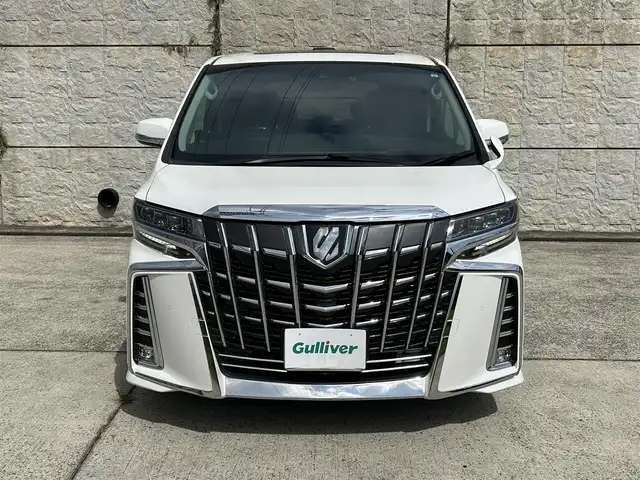 トヨタ アルファード S Cパッケージ 長崎県 2021(令3)年 6.7万km ホワイトパールクリスタルシャイン ワンオーナー/サンルーフ/純正ナビ/（CD/DVD/BT/フルセグ）/バックカメラ/フリップダウンモニター/衝突軽減システム/レーンアシスト/ブラインドスポットモニター/デジタルインナーミラー/パワーシート/シートヒーター/エアシート/ハンドルヒーター/両側パワースライドドア/パワーバックドア/ドライブレコーダー/社外レーダー（AR-G5A）/純正18インチAW
