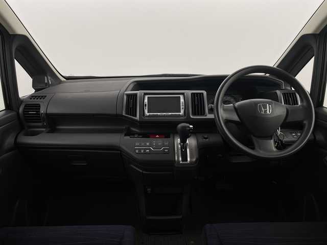 ホンダ ステップワゴン G Lパッケージ 新潟県 2010(平22)年 8.8万km クリスタルブラックパール AW付スタッドレス積込/両側パワースライドドア/ワンセグTV/Bluetooth/バックカメラ