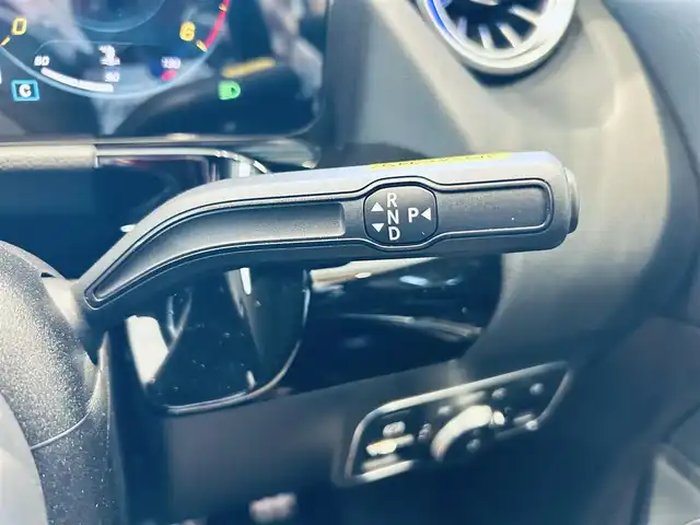 メルセデス・ベンツ ＧＬＡ２００ｄ 4マチック AMGライン 大阪府 2020(令2)年 4万km ポーラホワイト ワンオーナー/レーダーセーフティP/純正ナビ/TV/360度カメラ/純正19インチAW/LEDヘッドライト/アンビエントライト/電動リアゲート/ACC/ブラインドスポット/ハーフ革/メモリ付きパワーシート/シートヒーター/ワイヤレス充電