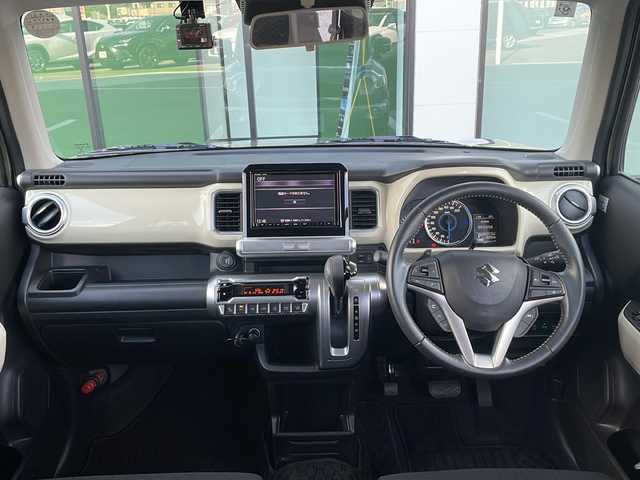 スズキ クロスビー HYBRID MZ 香川県 2021(令3)年 1.9万km タフカーキパールメタリック スズキセーフティサポート/・デュアルカメラブレーキサポート/・誤発進抑制機能/・ふらつき警報機能/・後退時ブレーキサポート/純正8型ナビ/・フルセグTV/・CD/DVD/・Bluetooth/・AM/FM/全方位モニター/クリアランスソナー/インタークーラーターボ/純正１５インチアルミ/LEDヘッドライト/レーダークルーズコントロール/パドルシフト/アイドリングストップ/前後ドライブレコーダー/ステアリングスイッチ/前席ヒートシーター/プッシュスタート/スマートキー/純正フロアマット/純正ドアバイザー