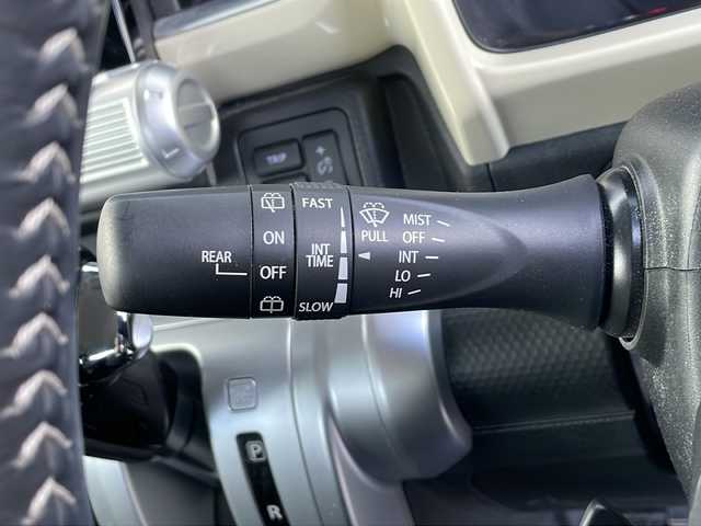 スズキ クロスビー HYBRID MZ 香川県 2021(令3)年 1.9万km タフカーキパールメタリック スズキセーフティサポート/・デュアルカメラブレーキサポート/・誤発進抑制機能/・ふらつき警報機能/・後退時ブレーキサポート/純正8型ナビ/・フルセグTV/・CD/DVD/・Bluetooth/・AM/FM/全方位モニター/クリアランスソナー/インタークーラーターボ/純正１５インチアルミ/LEDヘッドライト/レーダークルーズコントロール/パドルシフト/アイドリングストップ/前後ドライブレコーダー/ステアリングスイッチ/前席ヒートシーター/プッシュスタート/スマートキー/純正フロアマット/純正ドアバイザー