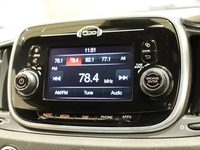 アバルト ５９５ コンペティツィオーネ 静岡県 2018(平30)年 5万km 黄 純正ディスプレイオーディオ/Bluetooth/AM/FM/ハーフレザーシート/ETC/純正17インチAW/brembo赤キャリパー/後方コーナーセンサー/HIDヘッドライト/スペアキー