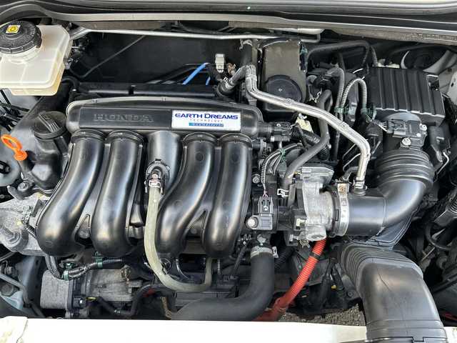 ホンダ ヴェゼル ハイブリッド X 道東・釧路十勝 2014(平26)年 9.1万km ホワイトオーキッドパール 4WD社外ナビフルセグBluetoothETCドライブレコーダーシートヒータープッシュスタートヘッドライトLED純正AW