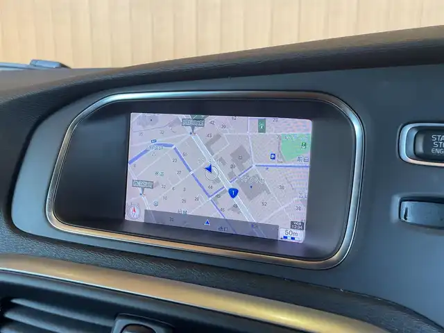 ボルボ Ｖ４０ クロスカントリー D4 サマム 愛知県 2018(平30)年 2.9万km リッチジャバメタリック 純正ナビ　/TV　/CD　/DVD　/Bluetooth　/茶革　/シートヒーター　/ETC　/Bカメラ/harmankardon　/アダプティブクルーズコントロール　/ブラインドスポット　/レーンキープ　/純正17インチアルミ/LEDヘッドライト